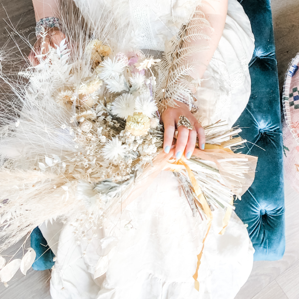 dried flower bouquet